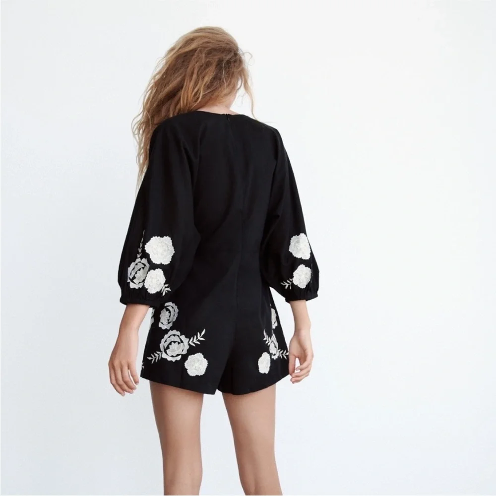 Zara Black Romper with White & Beige Floral Embroidery Size EU/US: XS